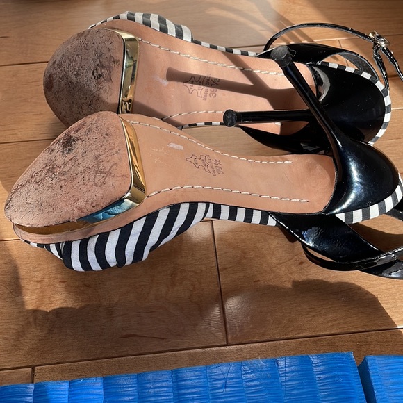 Alicia and Olivia platform stiletto - Picture 4 of 4